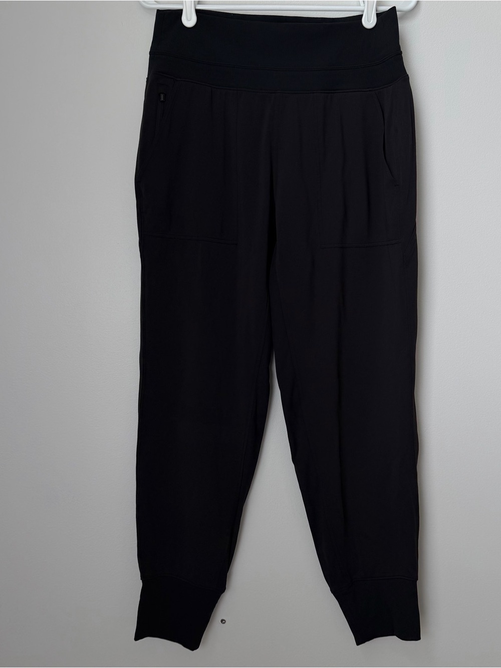 Athleta Black High Rise Venice Jogger Size Medium